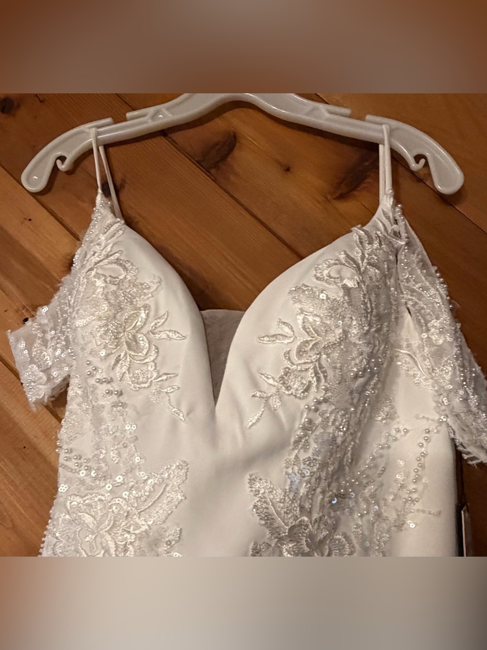 Stella Couture Style 24555 Wedding Dress Size 8 Train Mermaid Style Off Shoulder - Picture 7 of 13